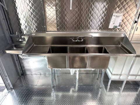 2013 Freightliner MT55 Chassis