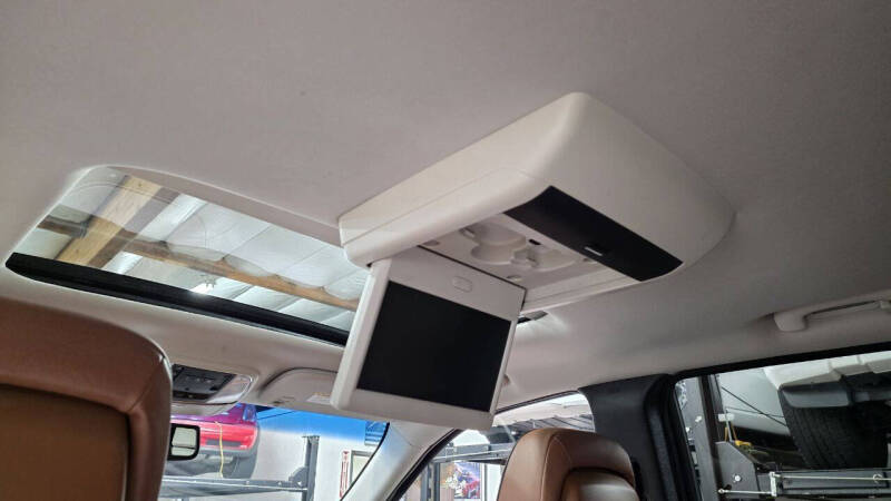 2013 Jeep Grand Cherokee Overland Summit