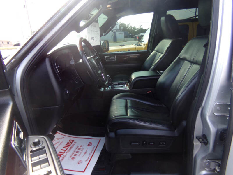 2016 Lincoln Navigator Select