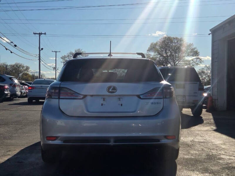 2013 Lexus CT 200h