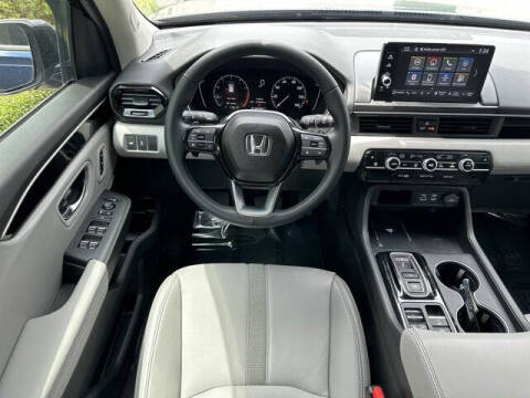 2025 Honda Pilot Touring