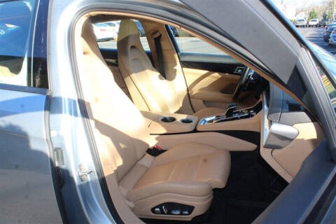 2018 Porsche Panamera 4 E-Hybrid