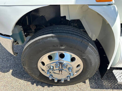 2013 International DuraStar 4400