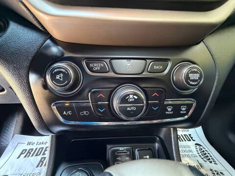 2017 Jeep Cherokee Latitude
