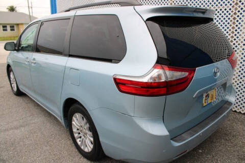 2015 Toyota Sienna