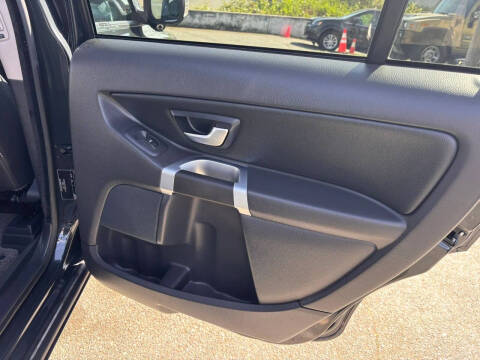 2014 Volvo XC90 3.2
