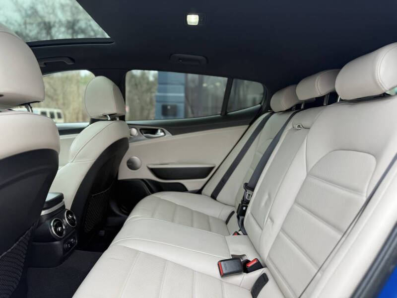 2018 Kia Stinger GT2