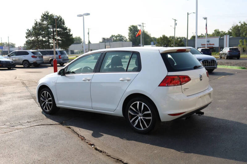 2016 Volkswagen Golf