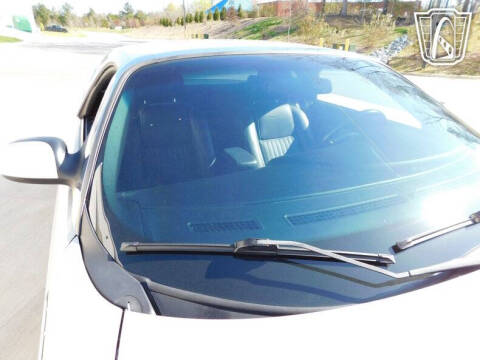 2004 Ford Thunderbird Deluxe