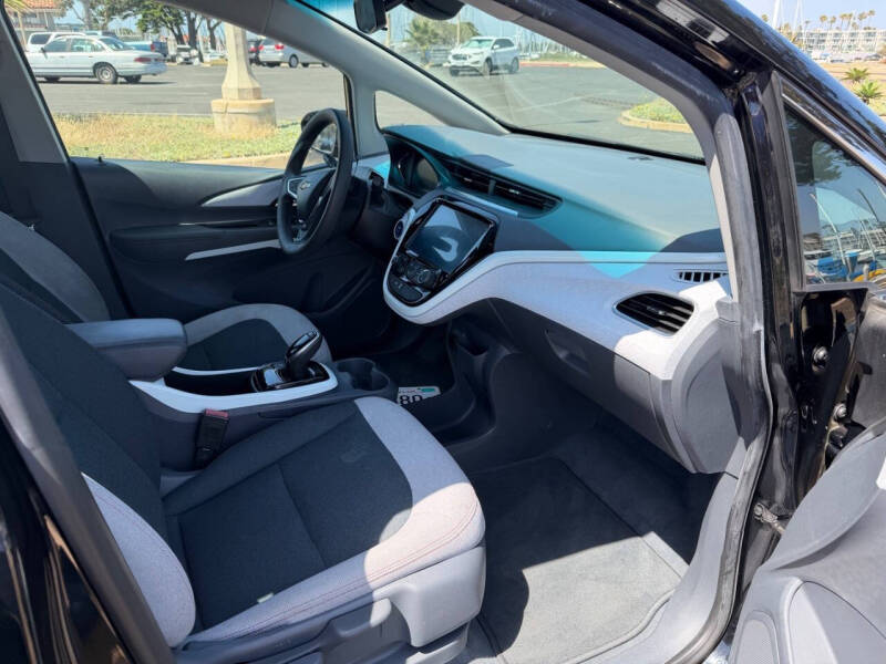 2021 Chevrolet Bolt EV LT