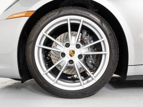 2024 Porsche 911 Carrera