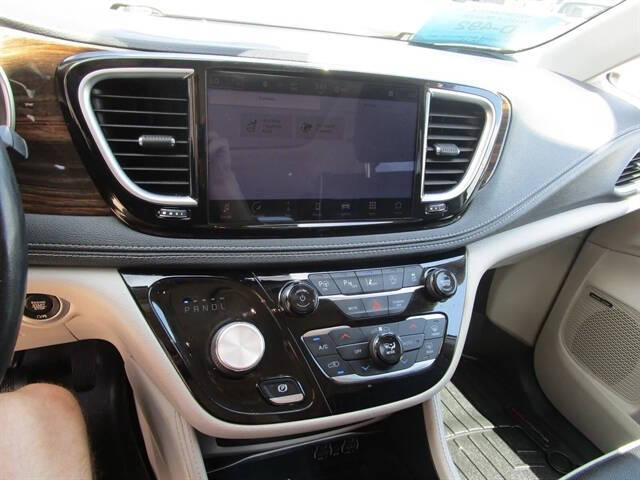 2022 Chrysler Pacifica Limited