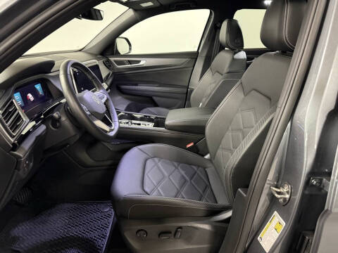 2024 Volkswagen Atlas Cross Sport SE 4Motion