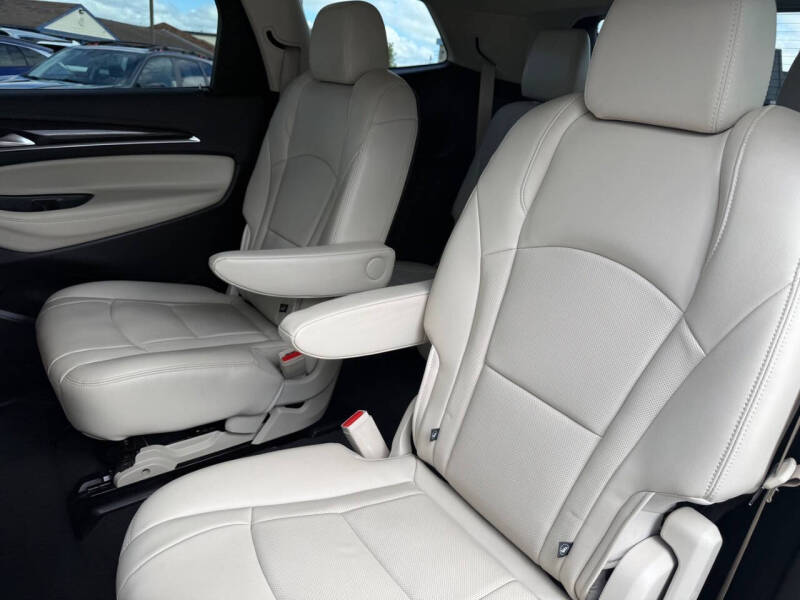 2022 Buick Enclave Premium