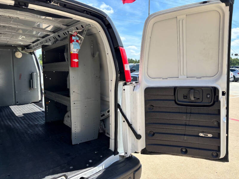 2020 Chevrolet Express 3500