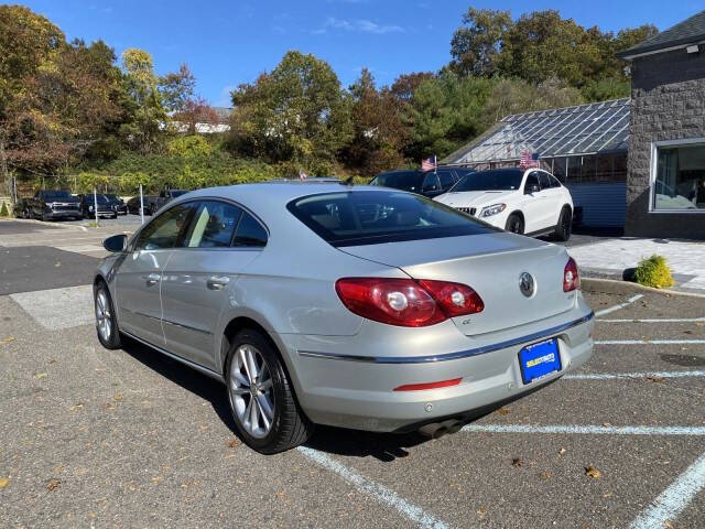 2010 Volkswagen CC Luxury