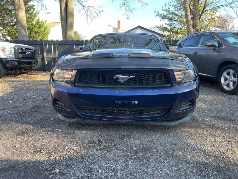 2011 Ford Mustang V6