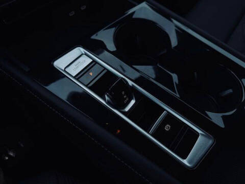 2025 Volkswagen Atlas Cross Sport SE 4Motion