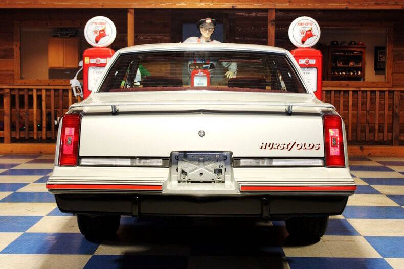 1984 Oldsmobile Cutlass Calais Hurst