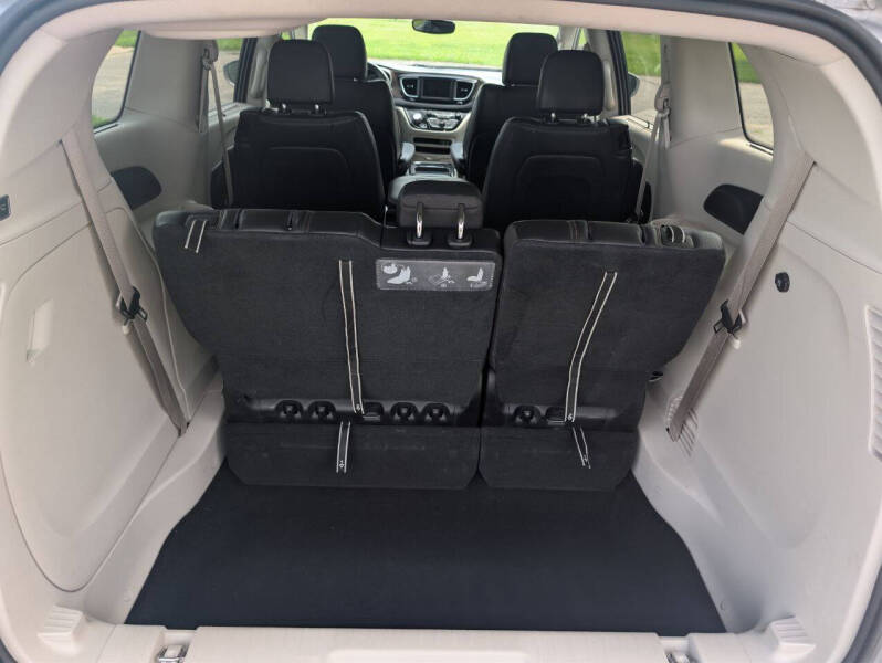 2018 Chrysler Pacifica Touring L