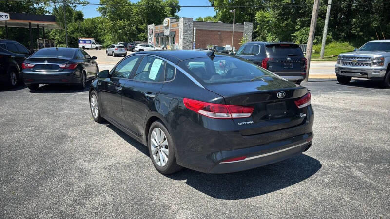 2017 Kia Optima LX