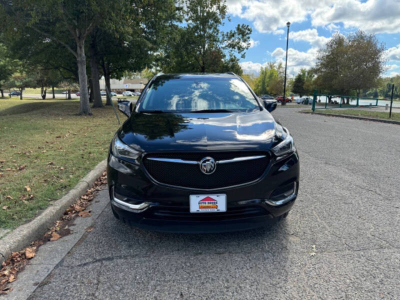 2020 Buick Enclave Essence