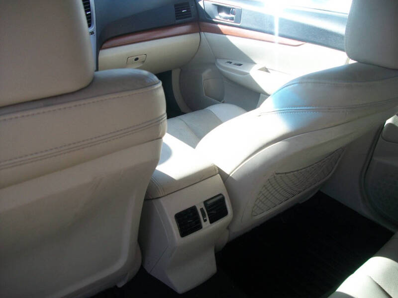 2013 Subaru Outback 2.5i Limited