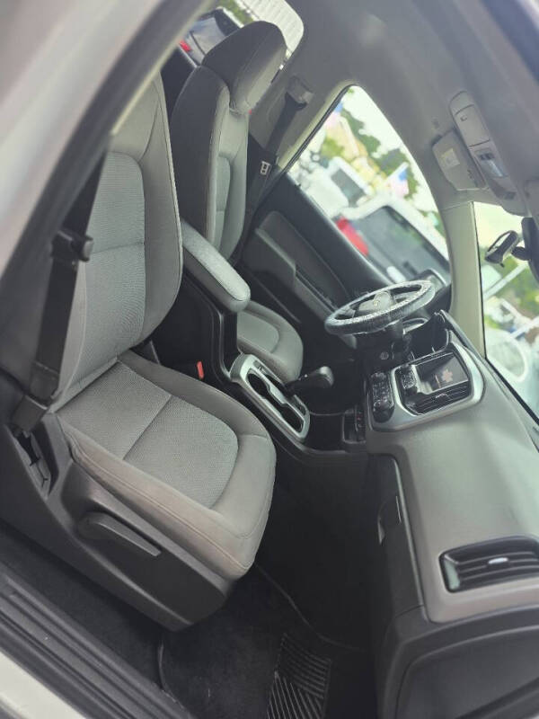 2017 Chevrolet Colorado LT