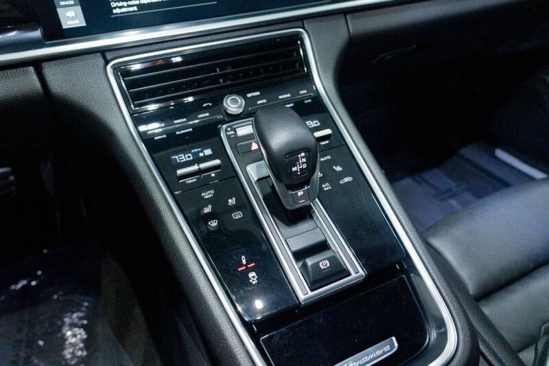 2017 Porsche Panamera 4S