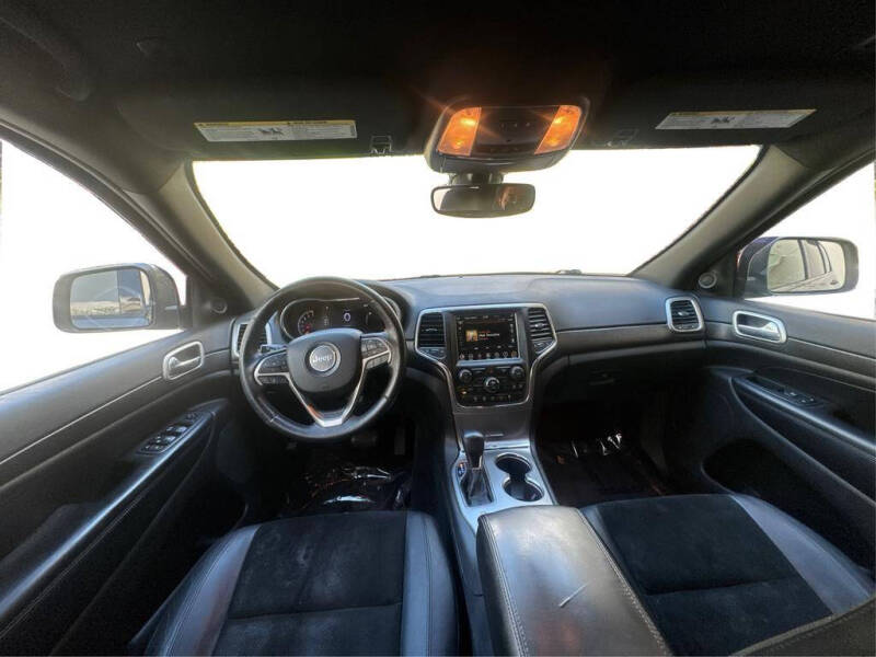 2018 Jeep Grand Cherokee Laredo