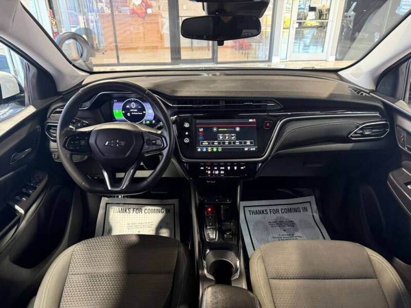2023 Chevrolet Bolt EUV LT