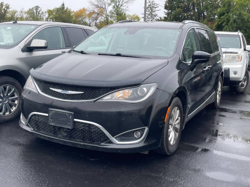2018 Chrysler Pacifica Touring L