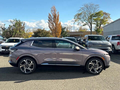 2026 Chevrolet Equinox EV LT 2