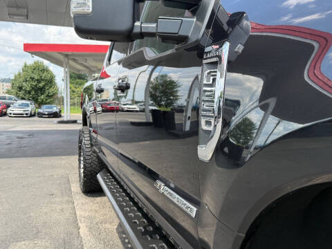 2022 Ford F-350 Super Duty Lariat