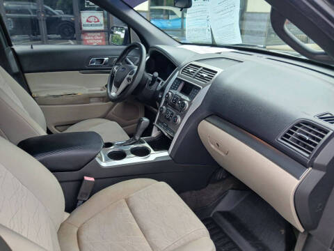 2013 Ford Explorer