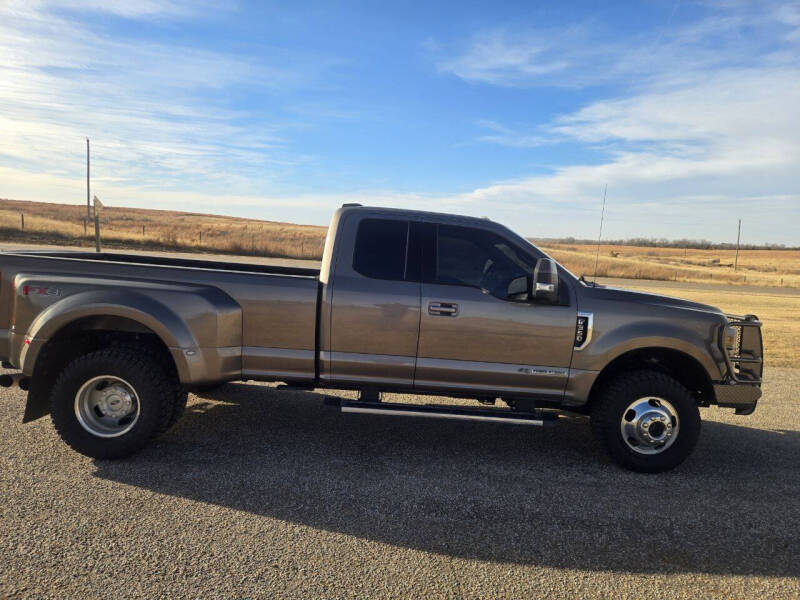 2021 Ford F-350 Super Duty Lariat