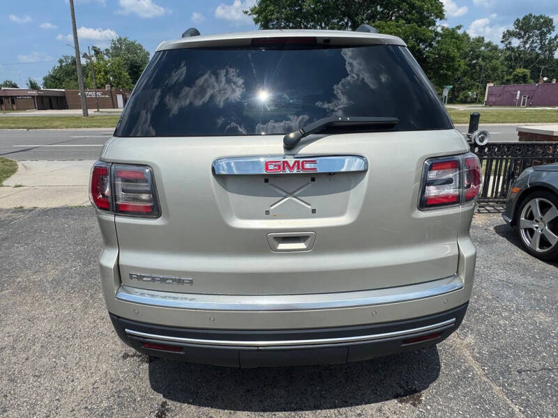 2014 GMC Acadia SLE-2