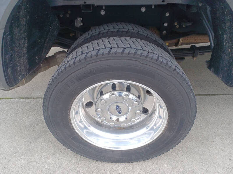 2021 Ford F-450 Super Duty Platinum