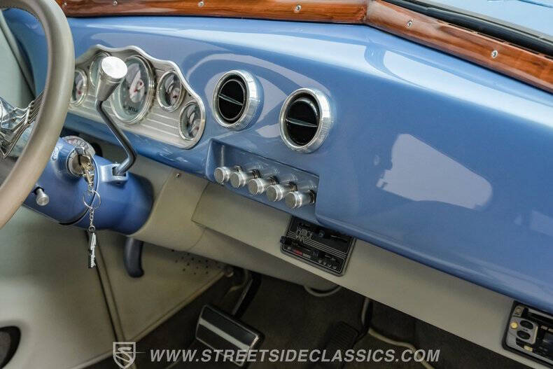1940 Packard 120