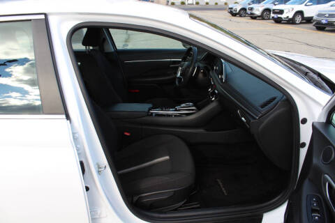 2022 Hyundai Sonata Hybrid Blue