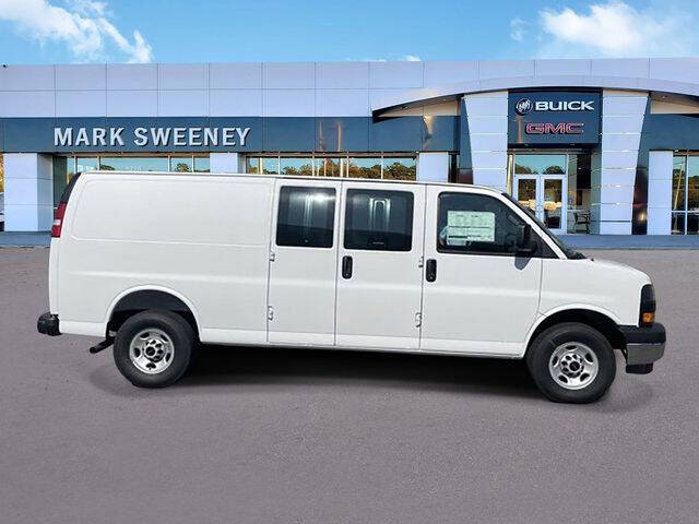 2025 GMC Savana 2500
