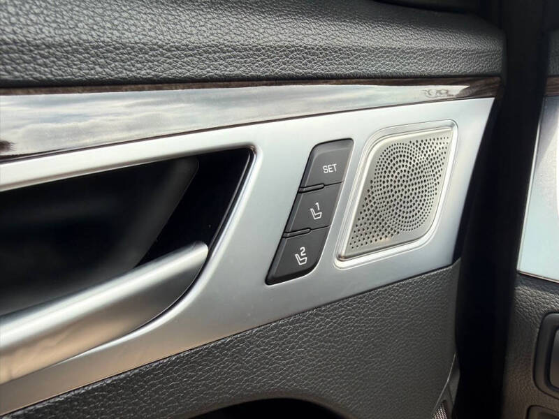 2019 Genesis G80