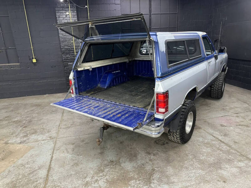 1990 Dodge RAM 150