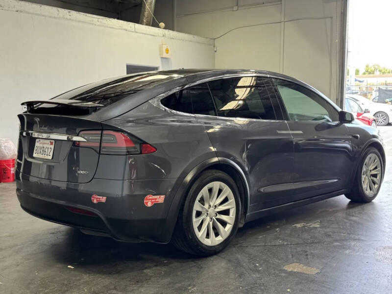 2017 Tesla Model X