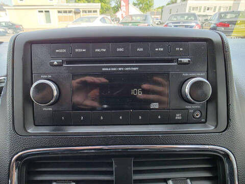 2014 Dodge Grand Caravan American Value Package