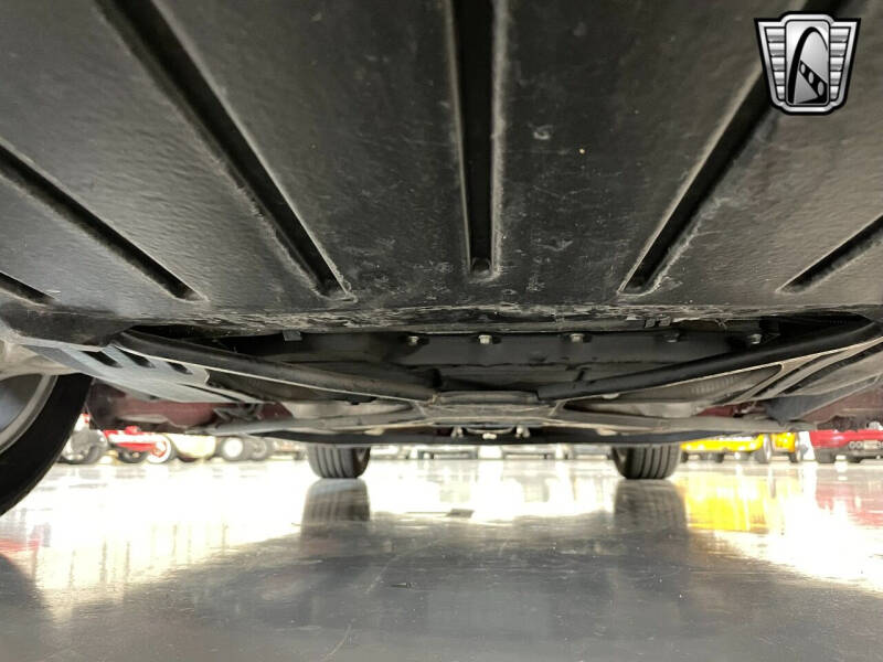 2004 Ford Thunderbird Deluxe