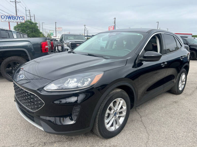 Used 2021 Ford Escape SE with VIN 1FMCU0G60MUA89784 for sale in Garland, TX