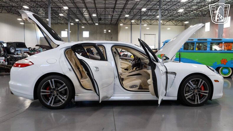 2013 Porsche Panamera