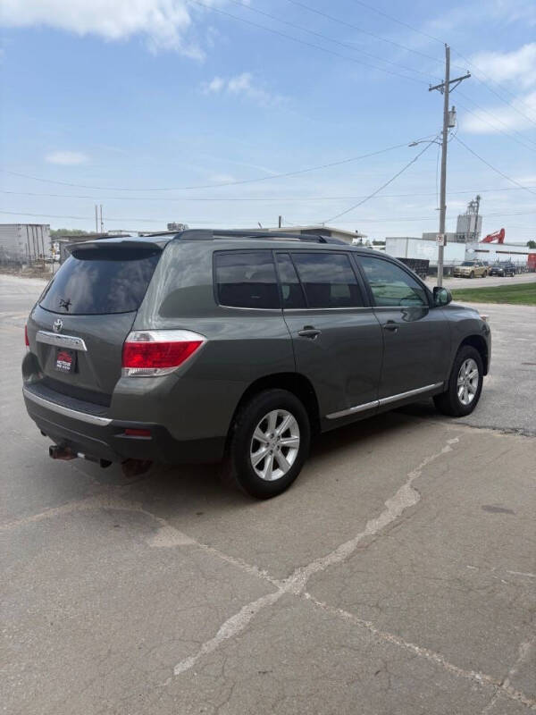 2013 Toyota Highlander Plus