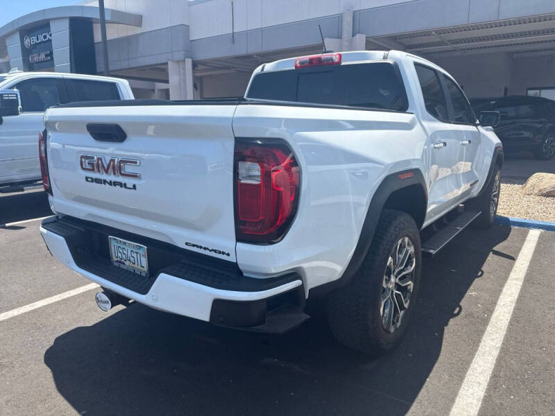 2024 GMC Canyon Denali